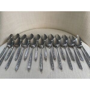 21 Teaspoon Tea Spoon CUS1 Custom Craft Stainless Raised Roses Flowers Taiwan